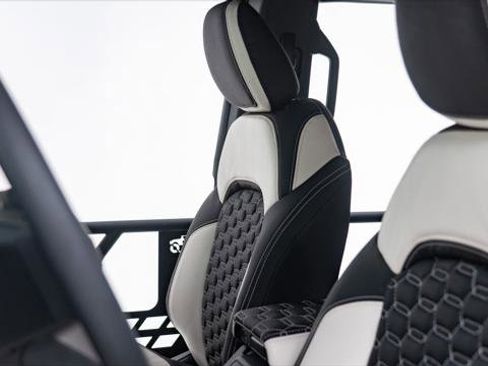 Used 2025 Ford Bronco Pickup image 44