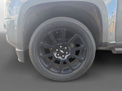 Used 2019 Chevrolet Colorado LT w/ Colorado RST Special Edition image 15