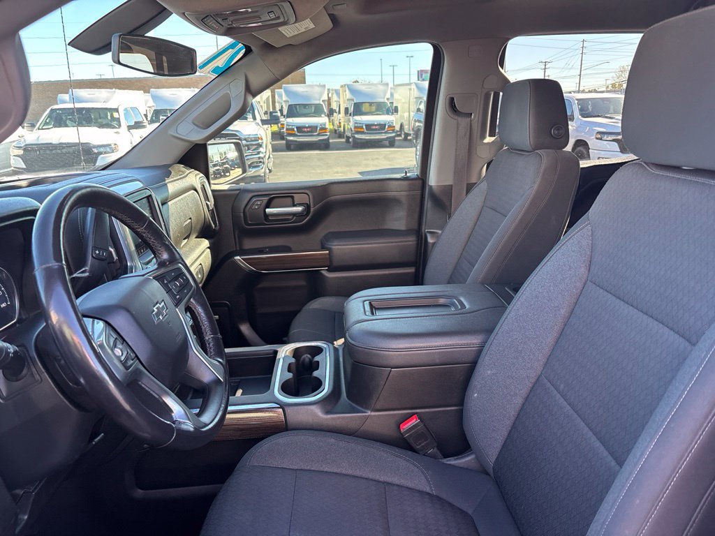 Used 2021 Chevrolet Silverado 1500 RST AWD/4WD image 24