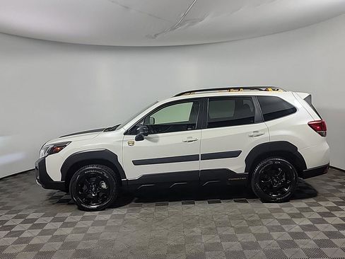 Used 2025 Subaru Forester Wilderness image 11