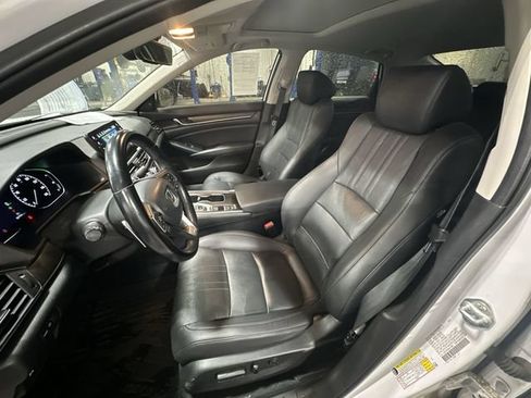 Used 2021 Honda Accord EX-L image 17