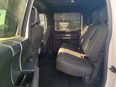 Used 2019 Ford F150 XLT w/ Equipment Group 302A Luxury image 15