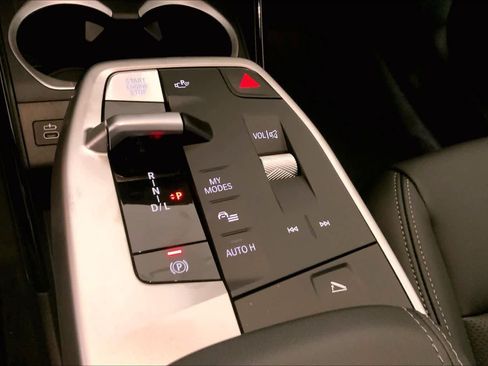 New 2026 BMW X1 xDrive28i w/ Technology Package AWD/4WD image 20