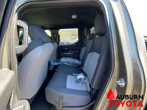 New 2026 Toyota Tacoma TRD Off-Road w/ TRD Off Road Upgrade Package AWD/4WD image 19