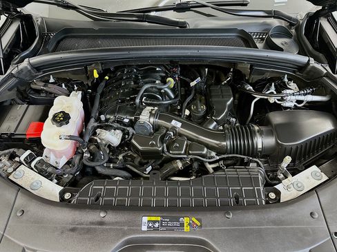 Used 2023 Jeep Grand Cherokee L Limited w/ Luxury Tech Group II image 36