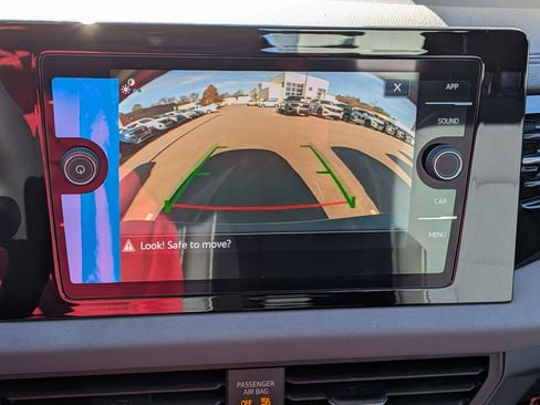 New 2026 Volkswagen Jetta SE image 22