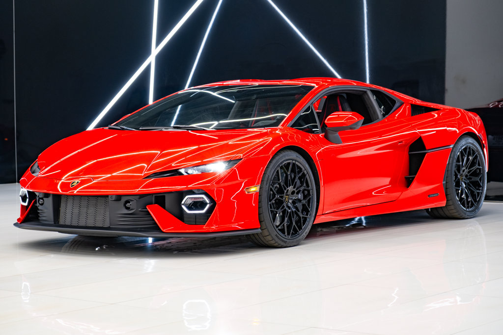 Used 2026 Lamborghini Temerario AWD/4WD image 3
