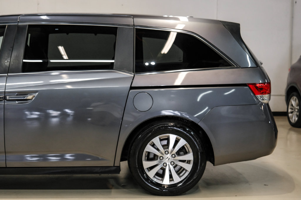 Used 2016 Honda Odyssey SE image 15