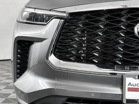 Used 2022 INFINITI QX60 Luxe FWD image 17
