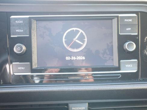 Used 2021 Volkswagen Jetta SE image 37