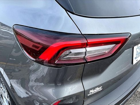 New 2026 Ford Escape ST-Line w/ Cold Weather Package image 28