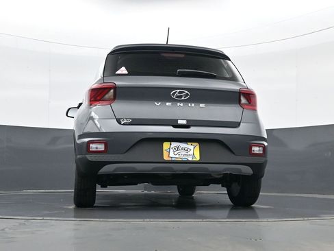 New 2026 Hyundai Venue SE image 26