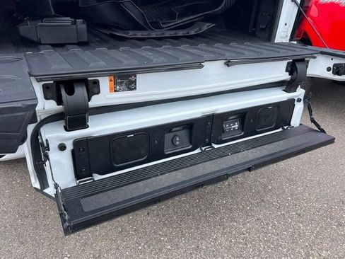 Used 2024 GMC Sierra 3500 Denali Ultimate AWD/4WD image 33