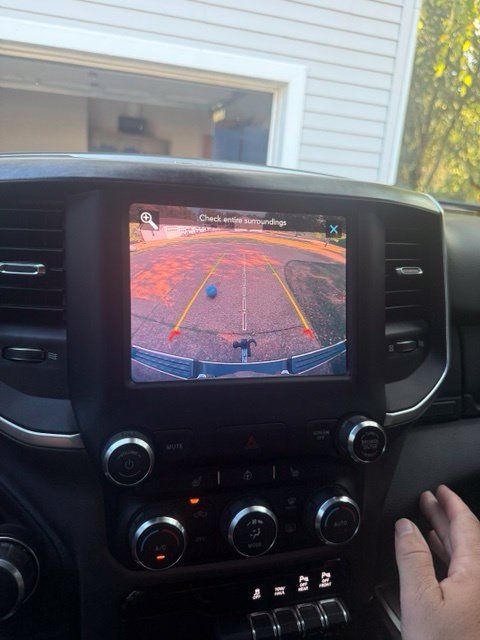 Used 2019 RAM 1500 Big Horn AWD/4WD image 14