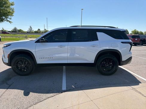 New 2026 Chevrolet Traverse Z71 w/ Driver Confidence Package AWD/4WD image 6