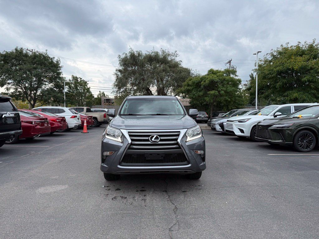 Used 2018 Lexus GX 460 Premium AWD/4WD image 19