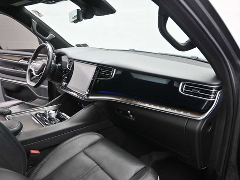 Used 2022 Jeep Grand Wagoneer Series II w/ Convenience Group III image 22