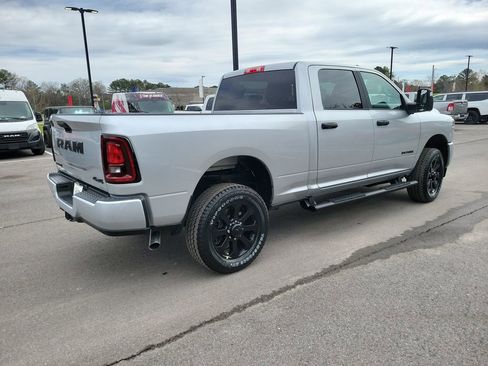 New 2026 RAM 2500 Big Horn AWD/4WD image 3