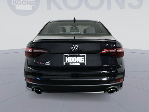 Used 2024 Volkswagen Jetta GLI Autobahn FWD image 10