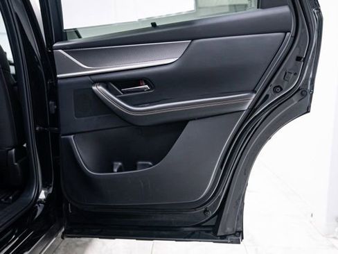 Used 2025 MAZDA CX-70 3.3 Turbo w/ Preferred Package image 28