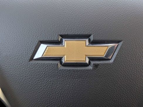 Used 2024 Chevrolet Equinox LS w/ Driver Confidence II Package FWD image 32