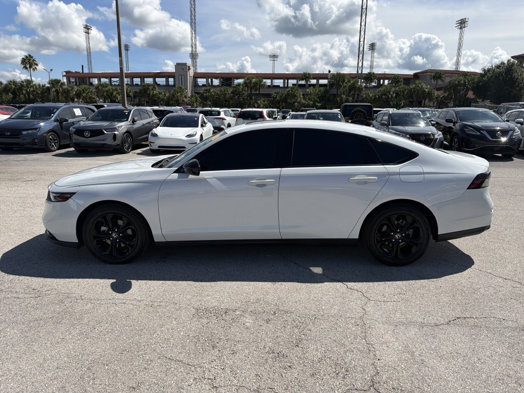 Used 2025 Honda Accord SE image 7