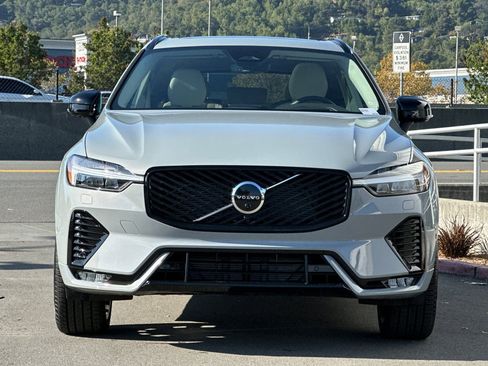 New 2026 Volvo XC60 B5 Ultra w/ Protection Package Premier AWD/4WD image 10