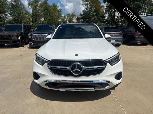 Certified 2026 Mercedes-Benz GLC 300 image 2