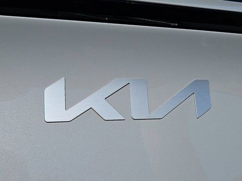 Used 2023 Kia Sportage X-Line AWD/4WD image 29
