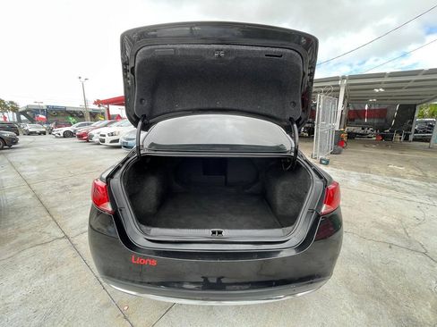 Used 2015 Chrysler 200 Limited w/ Convenience Group FWD image 8