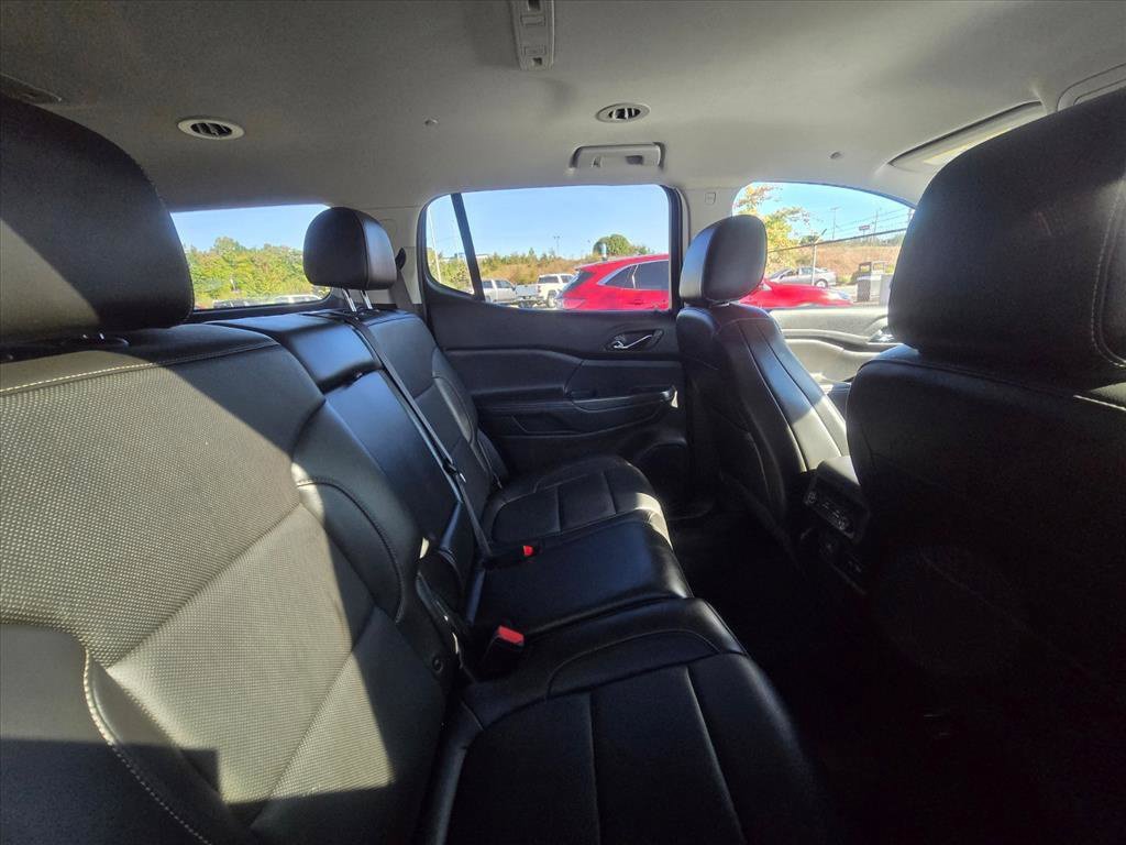 Used 2023 GMC Acadia SLT FWD image 8
