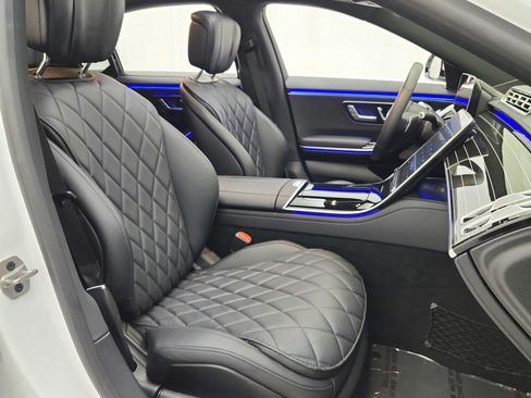 Certified 2024 Mercedes-Benz S 580e 4MATIC Sedan image 20