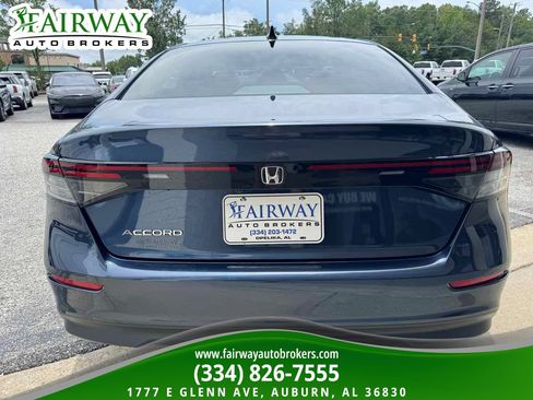 Used 2025 Honda Accord SE image 7