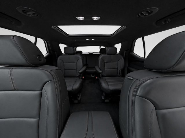 Used 2023 Chevrolet Traverse RS AWD/4WD image 21