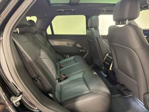 Used 2025 Land Rover Range Rover Sport AWD/4WD image 27
