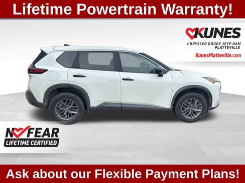 Used 2023 Nissan Rogue S image 7