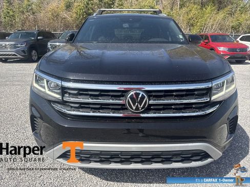 Used 2023 Volkswagen Atlas Cross Sport SEL image 8