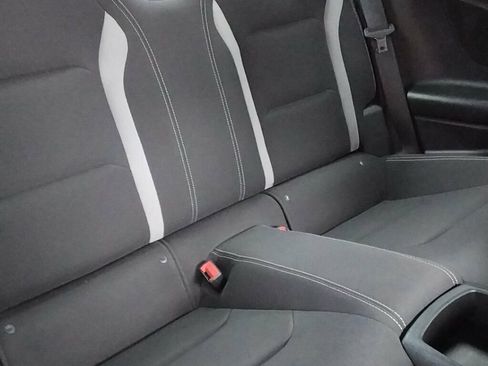 Used 2018 Chevrolet Camaro LT w/ RS Package image 10