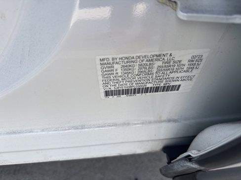 Used 2023 Acura MDX SH-AWD image 1