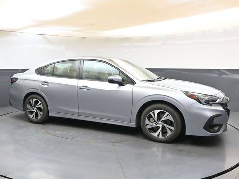 Certified 2025 Subaru Legacy Premium AWD/4WD image 7