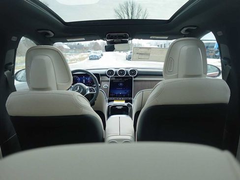 Used 2026 Mercedes-Benz GLC 300 4MATIC image 21