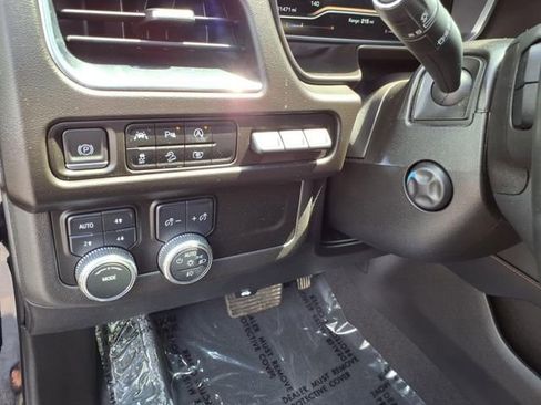 Certified 2023 GMC Yukon AT4 w/ Technology Package image 33