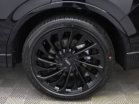 New 2026 Lincoln Aviator Reserve AWD/4WD image 20