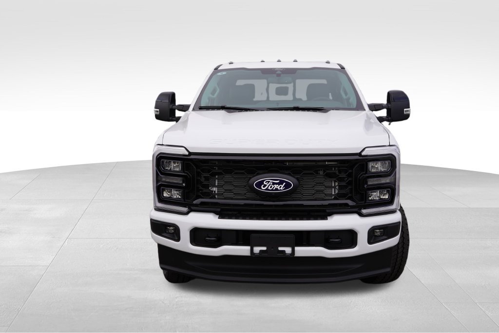 New 2027 Ford F350 Lariat w/ Black Appearance Package AWD/4WD image 8