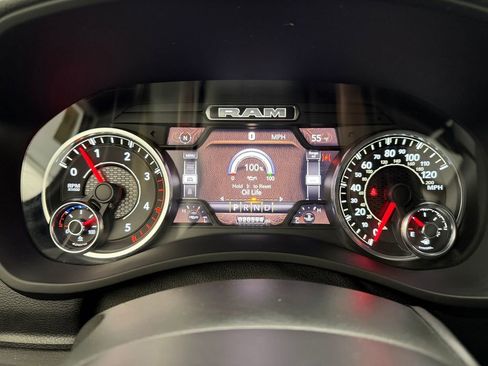 Used 2022 RAM 2500 Big Horn w/ Level C Equiment Group image 14