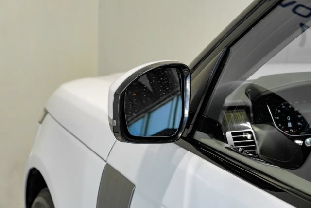 Used 2019 Land Rover Range Rover HSE AWD/4WD image 46