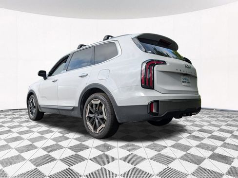 Used 2025 Kia Telluride EX AWD/4WD image 12