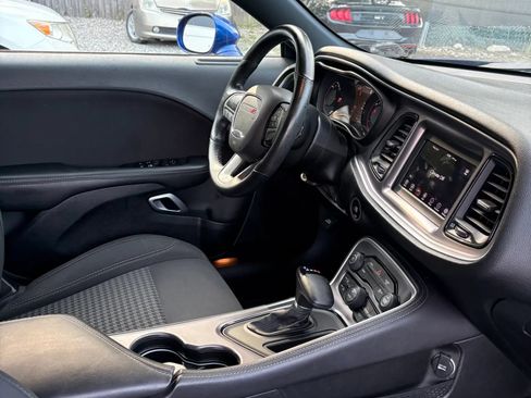 Used 2019 Dodge Challenger SXT w/ Blacktop Package RWD image 32