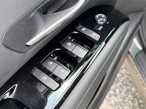 Used 2024 Hyundai Tucson Limited image 15