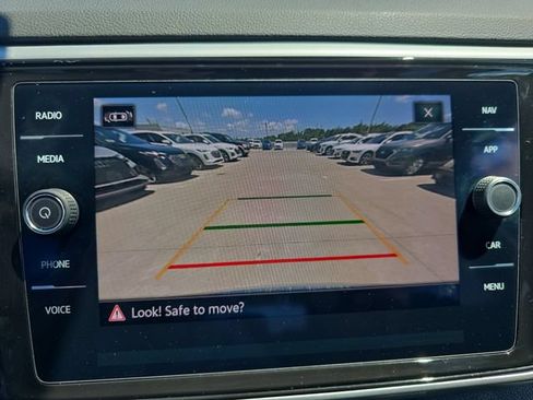 Used 2021 Volkswagen Atlas SEL Premium AWD/4WD image 27